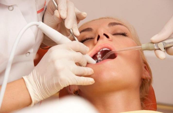 Лечение зубов в г. Нашгороде